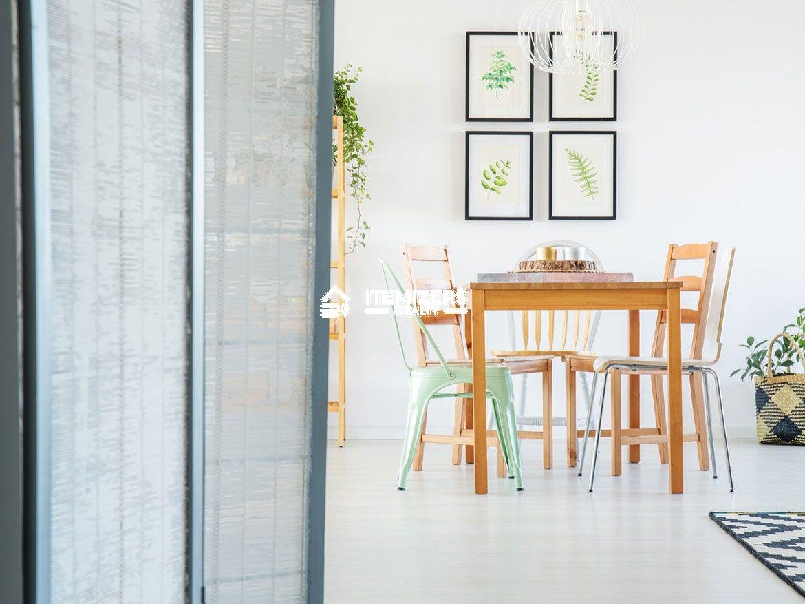 035 Renovated kitchen apartment