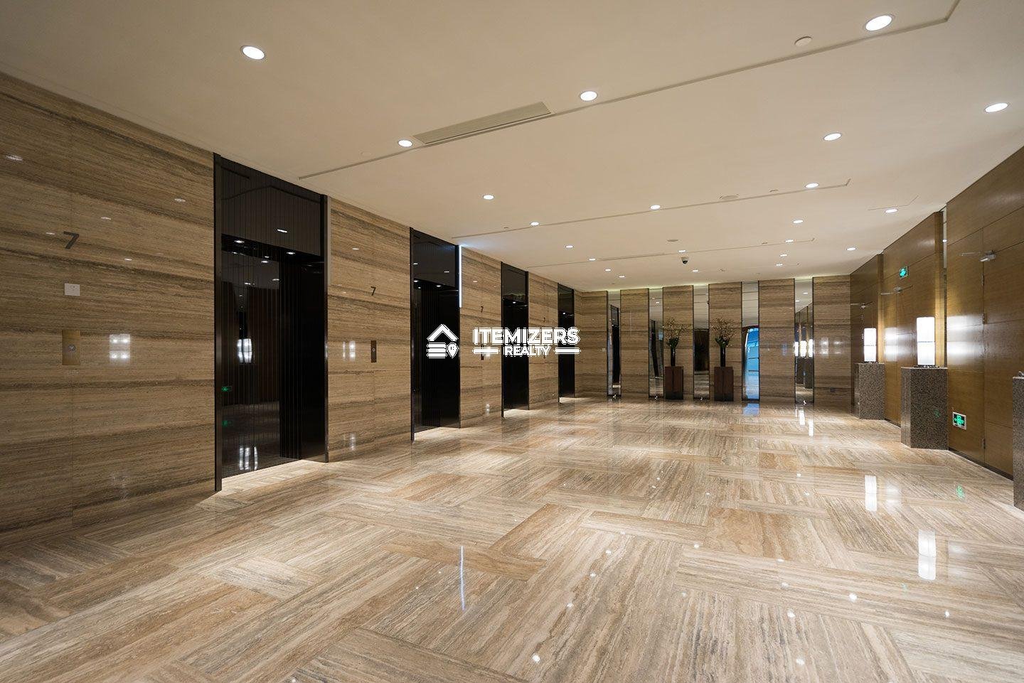 200 Commercial central shop