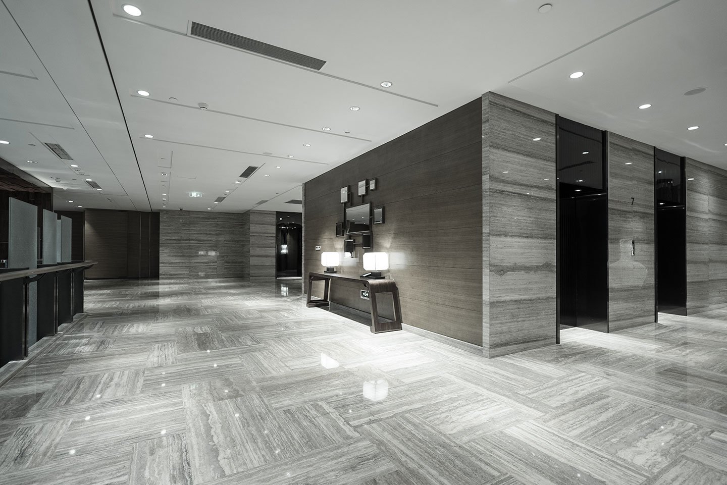 201 Retail space